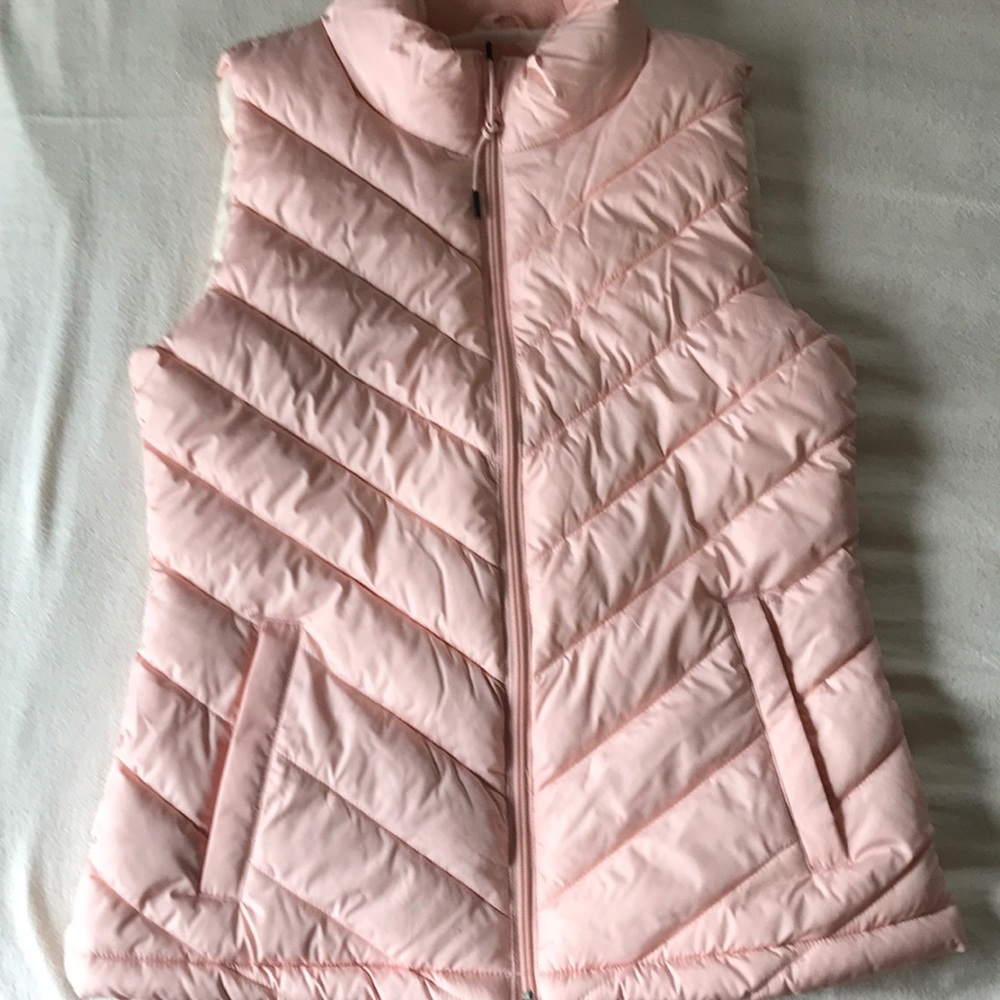 GAP puffer vest